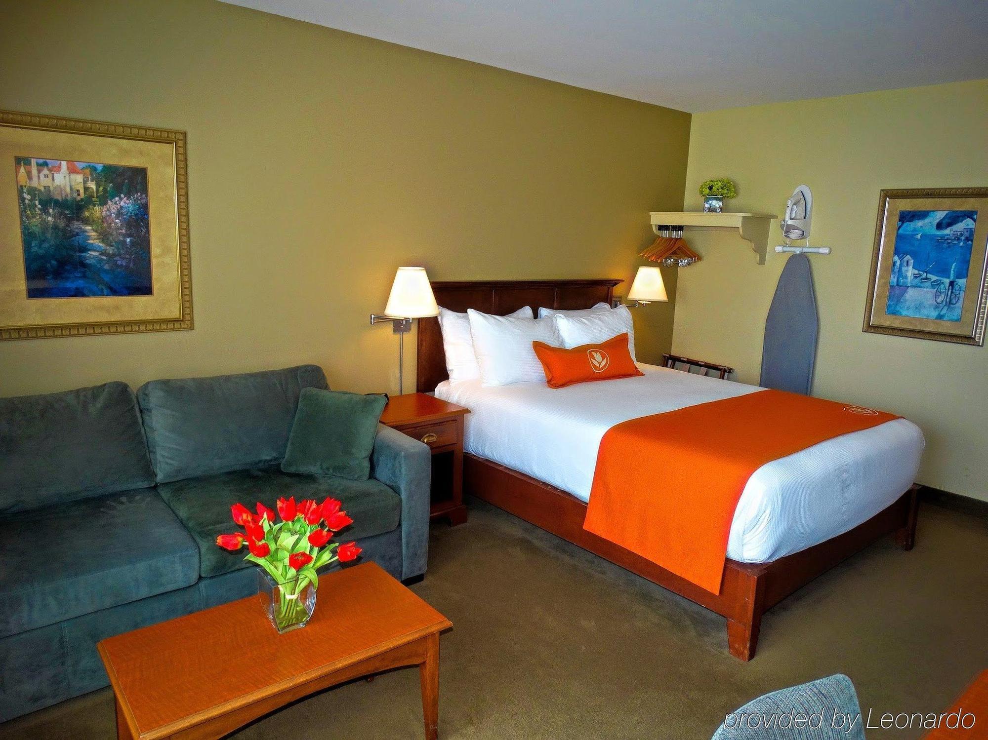 Amsterdam Inn & Suites Moncton Dış mekan fotoğraf